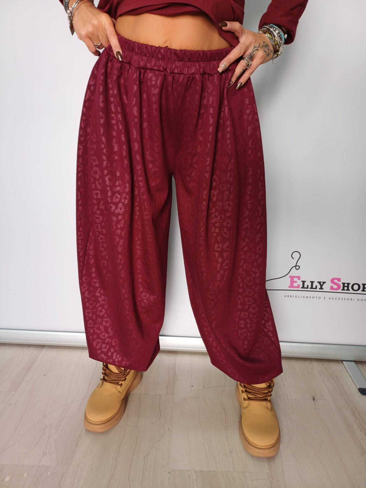 Pantalone ampio donna fantasia tono su tono