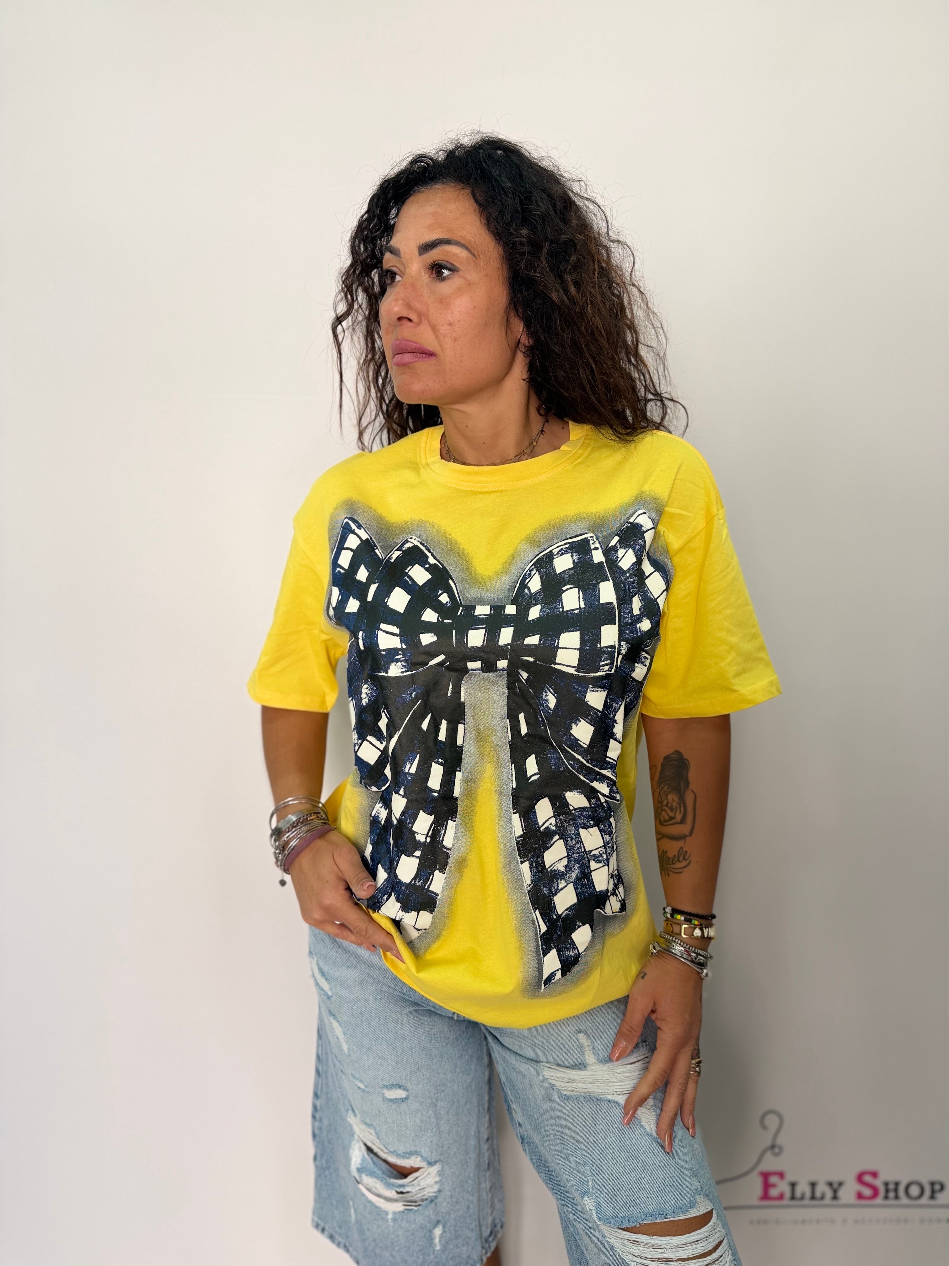 T-shirt donna con stampa fiocco oversize