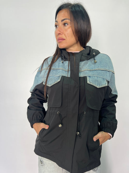 Giacca donna windbreaker con inserti denim