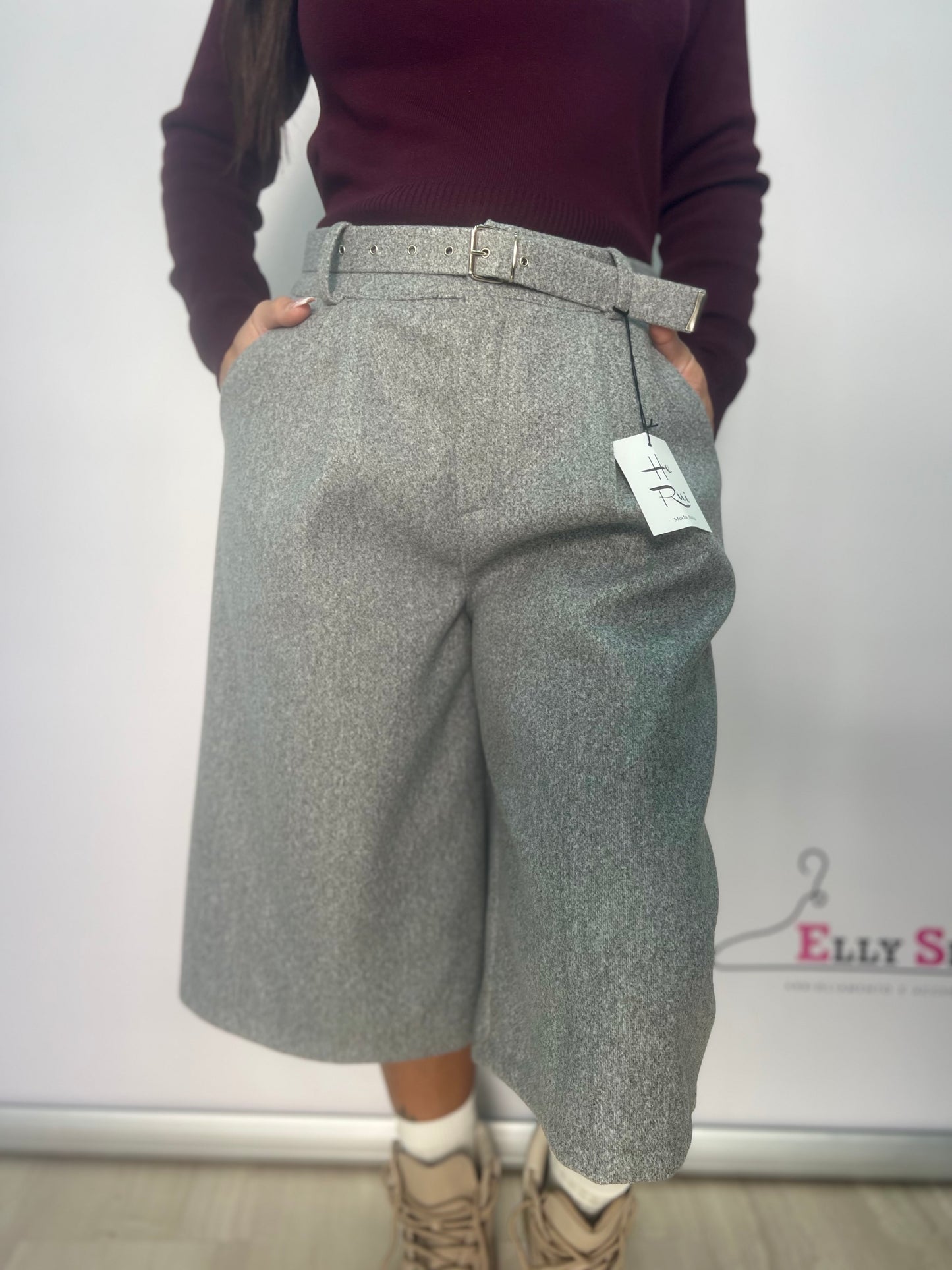 Bermuda donna con cintura elegante