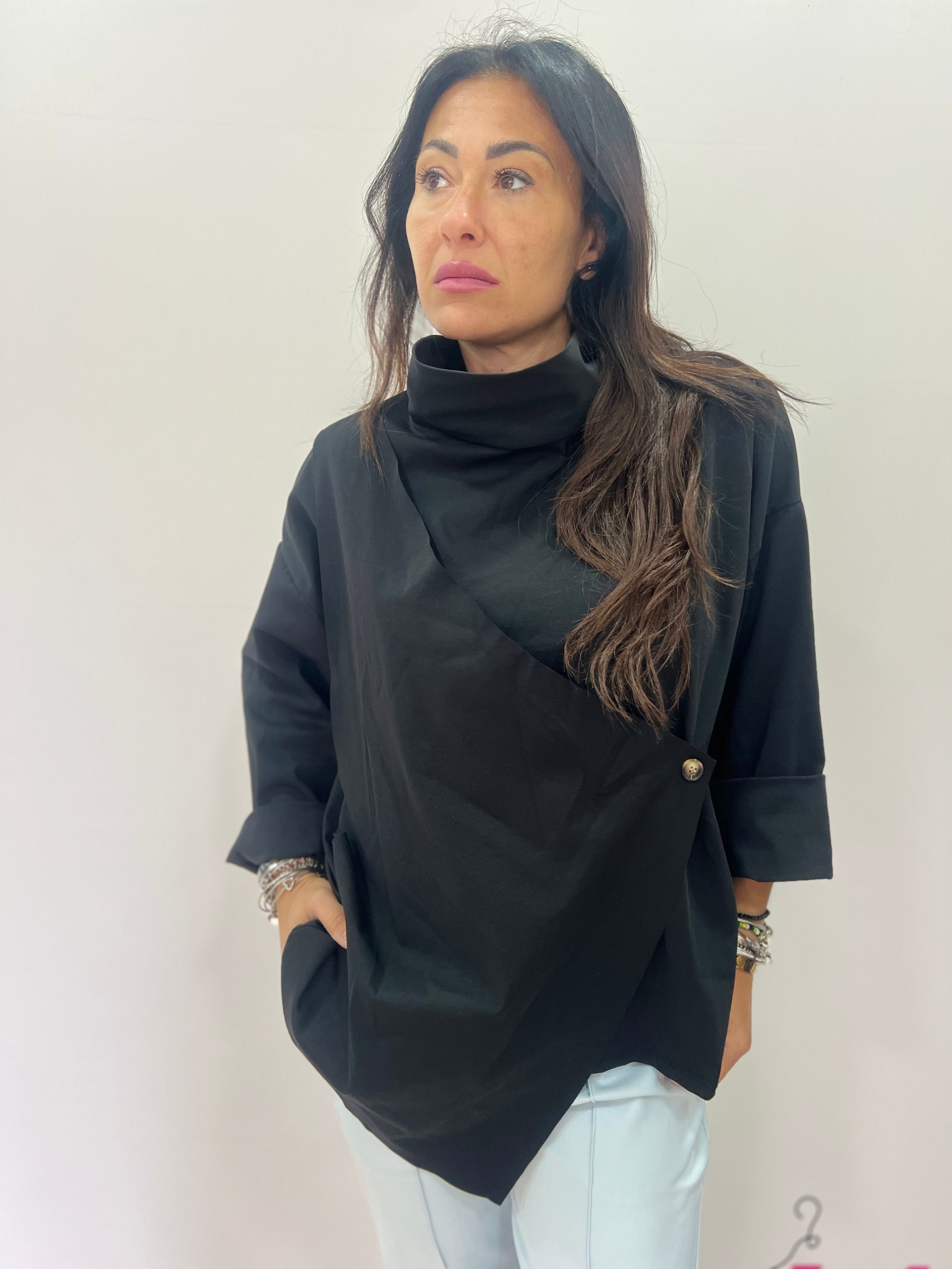 Blusa oversize asimmetrica elegante donna