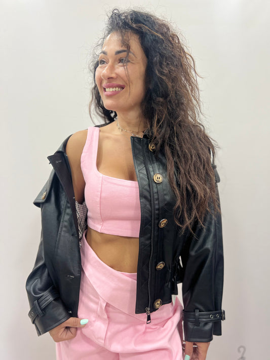 Giacca corta donna effetto pelle nera elegante