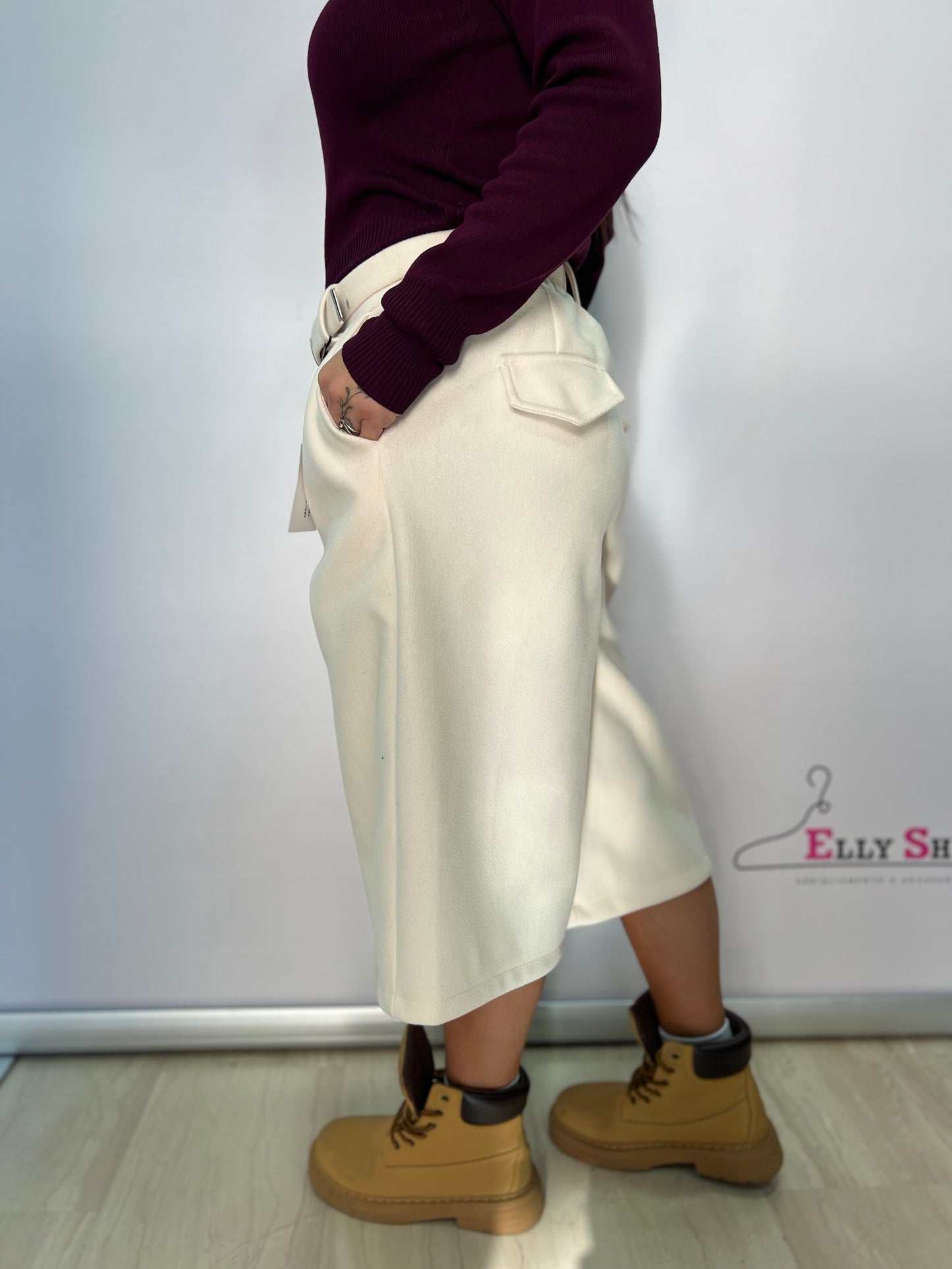 Bermuda donna con cintura elegante