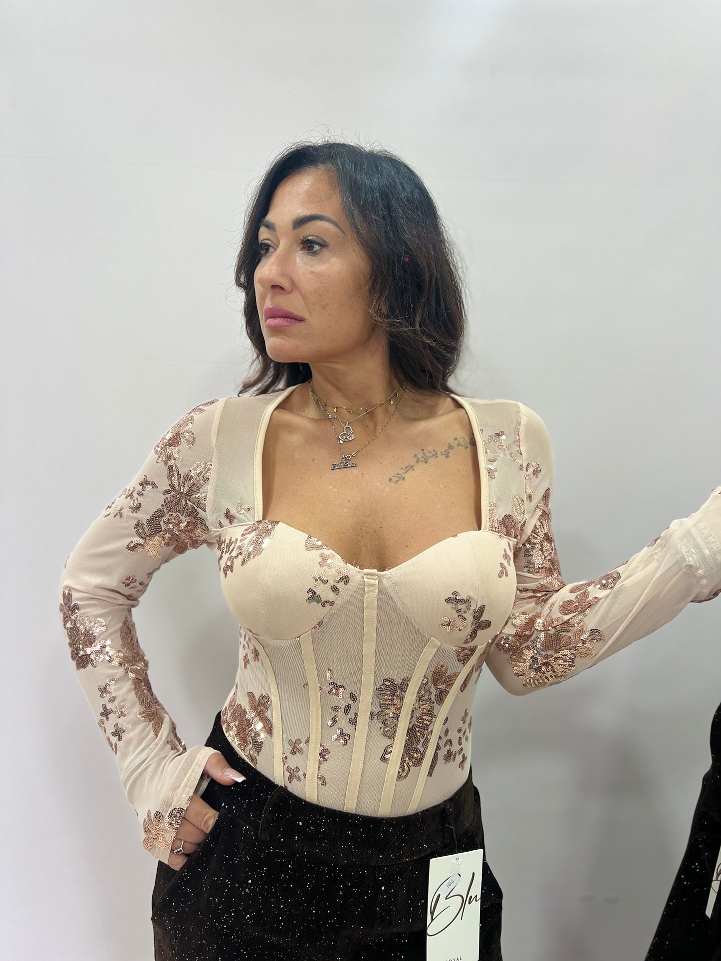 Body trasparente ricamato elegante