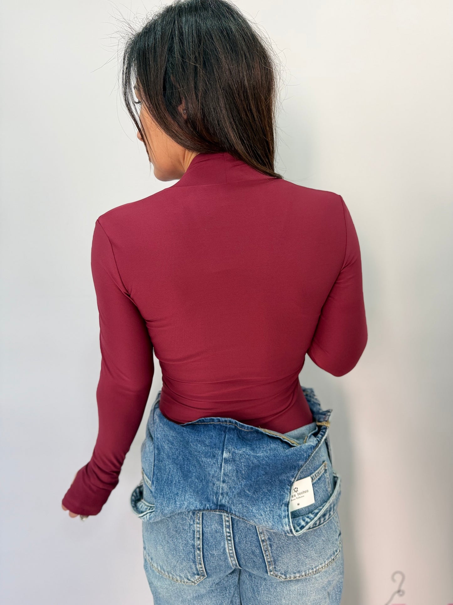 Body donna a manica lunga con scollo a V