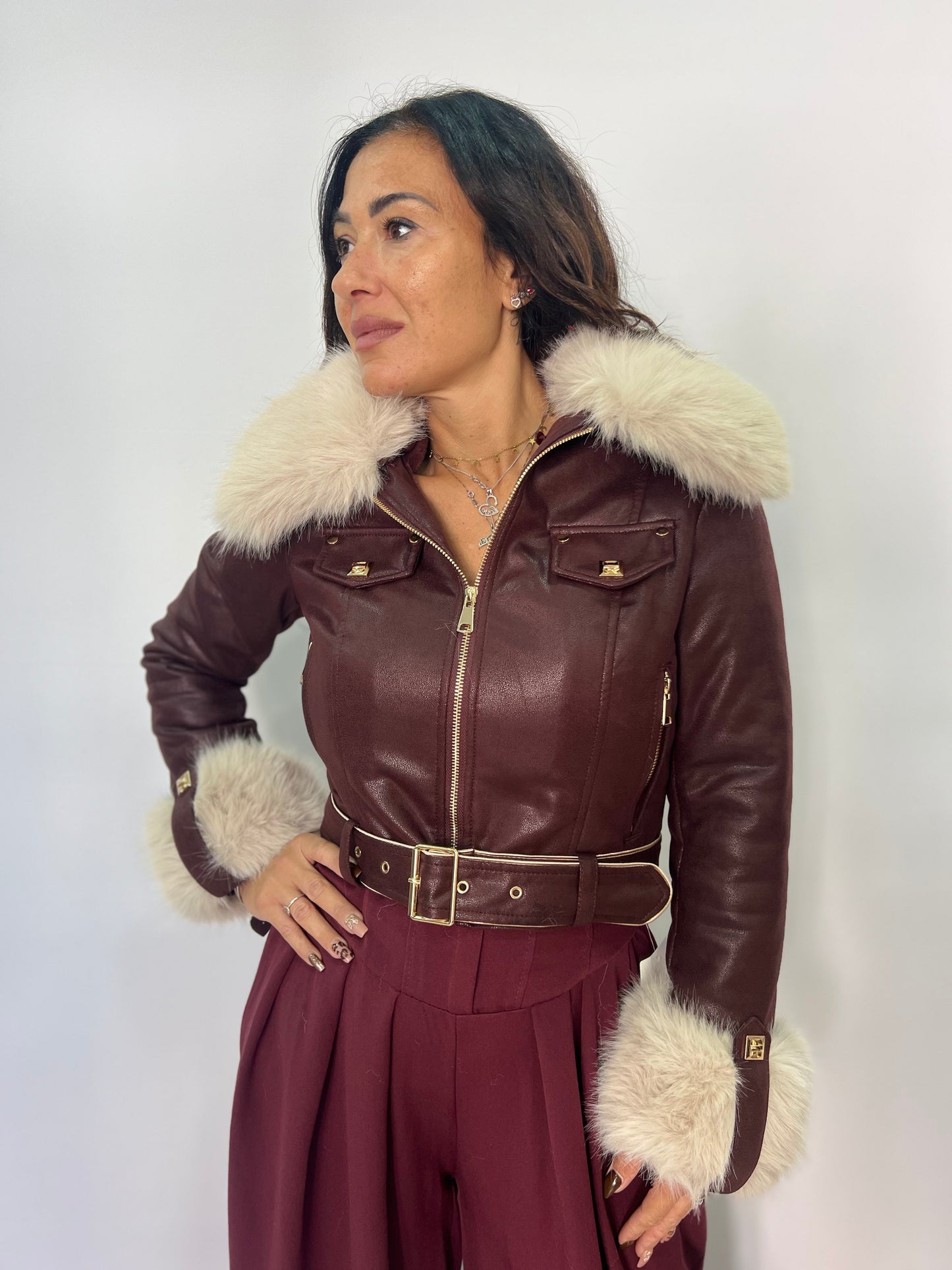 Giacca corta effetto pelle con pelliccia donna