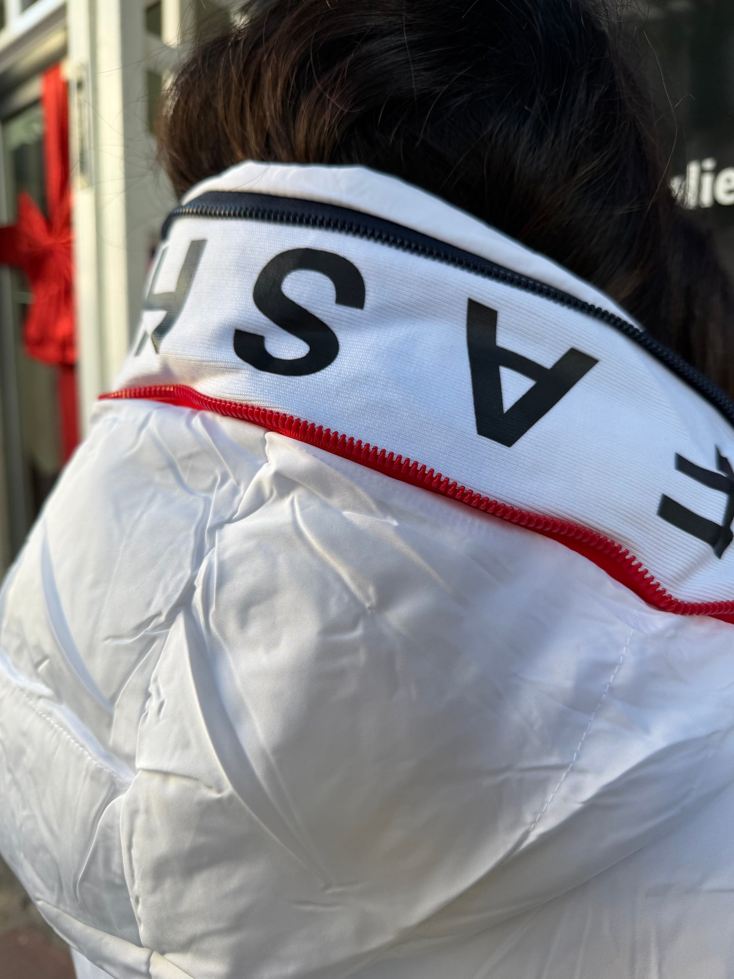 Giubbotto imbottito donna con cappuccio bianco