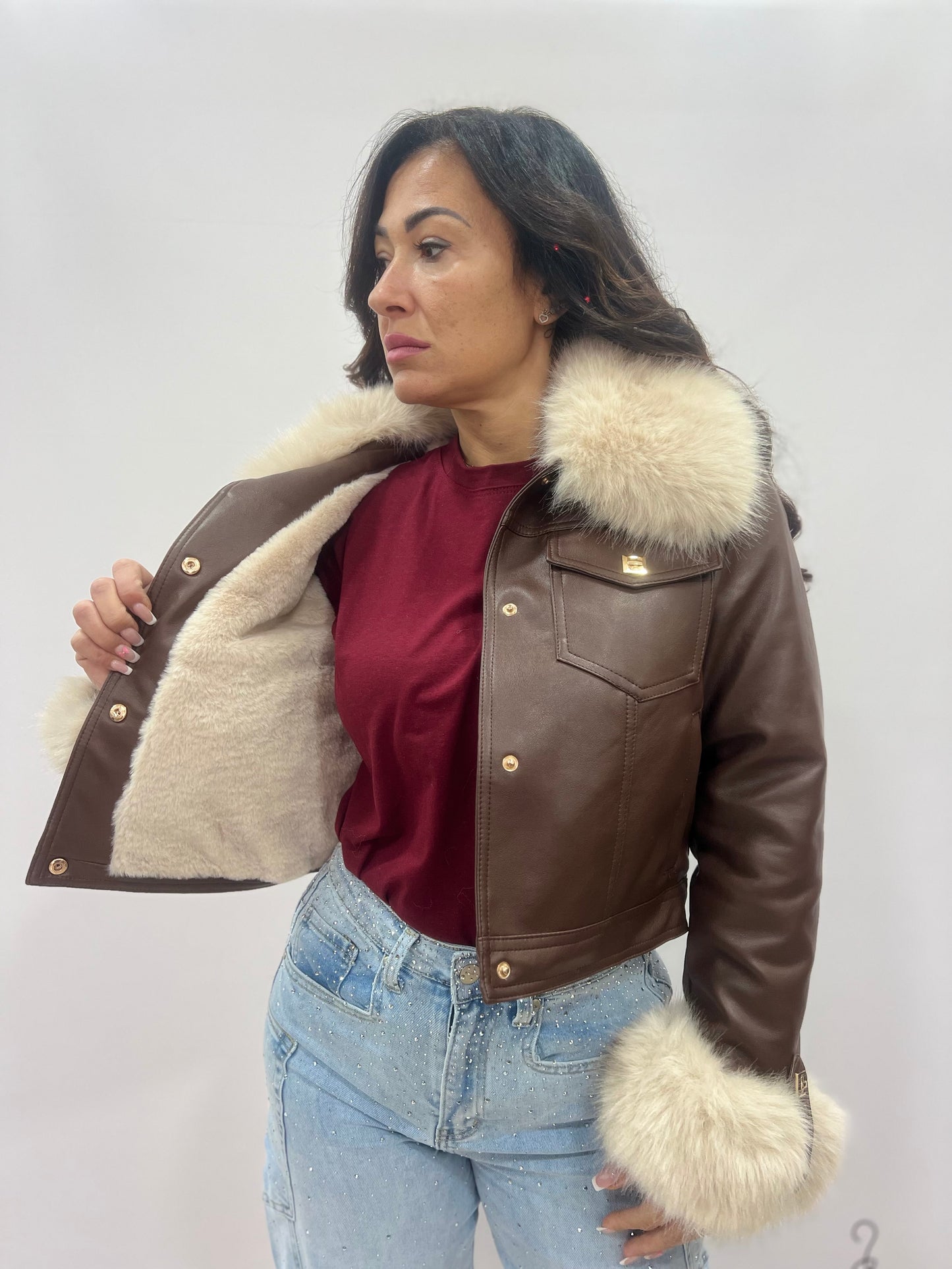 Giacca ecopelle corta con pelliccia removibile