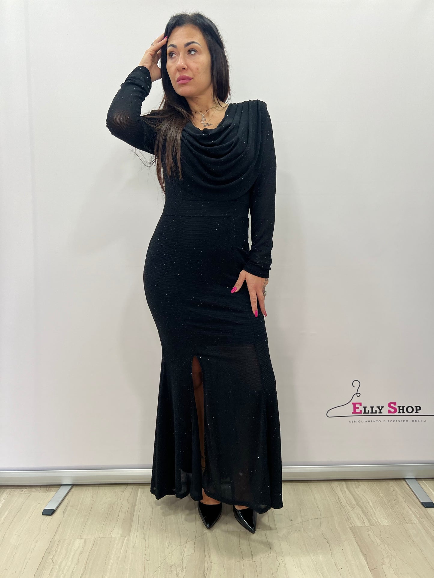 Abito lungo elegante drappeggiato glitter