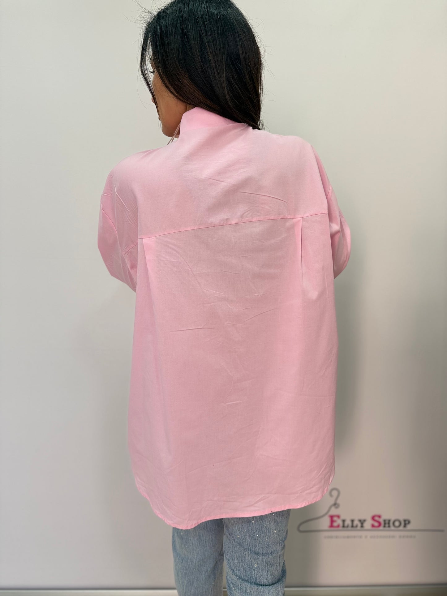 Camicia donna oversize con bottoni gioiello