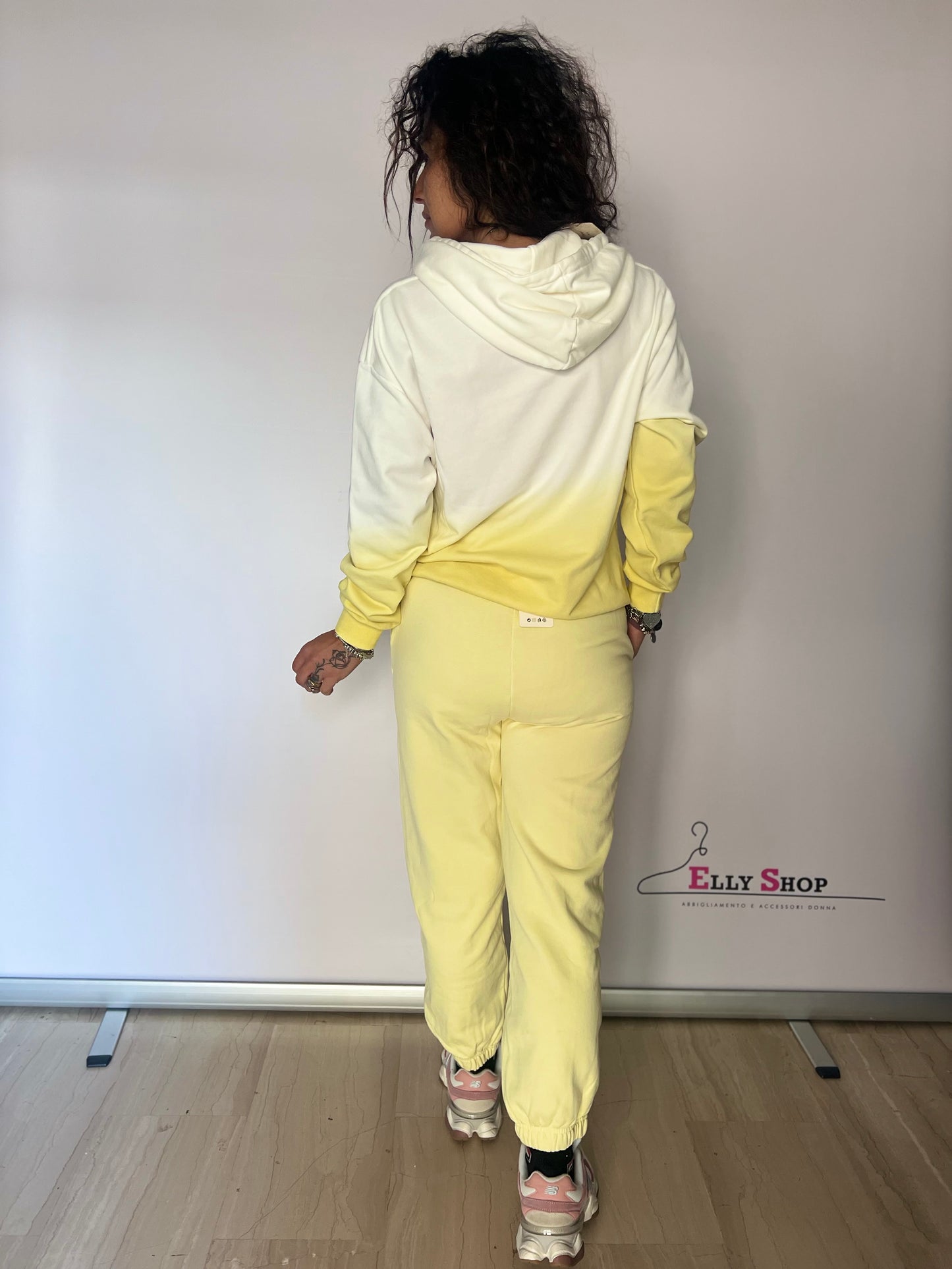 Completo tuta donna degradé con cappuccio