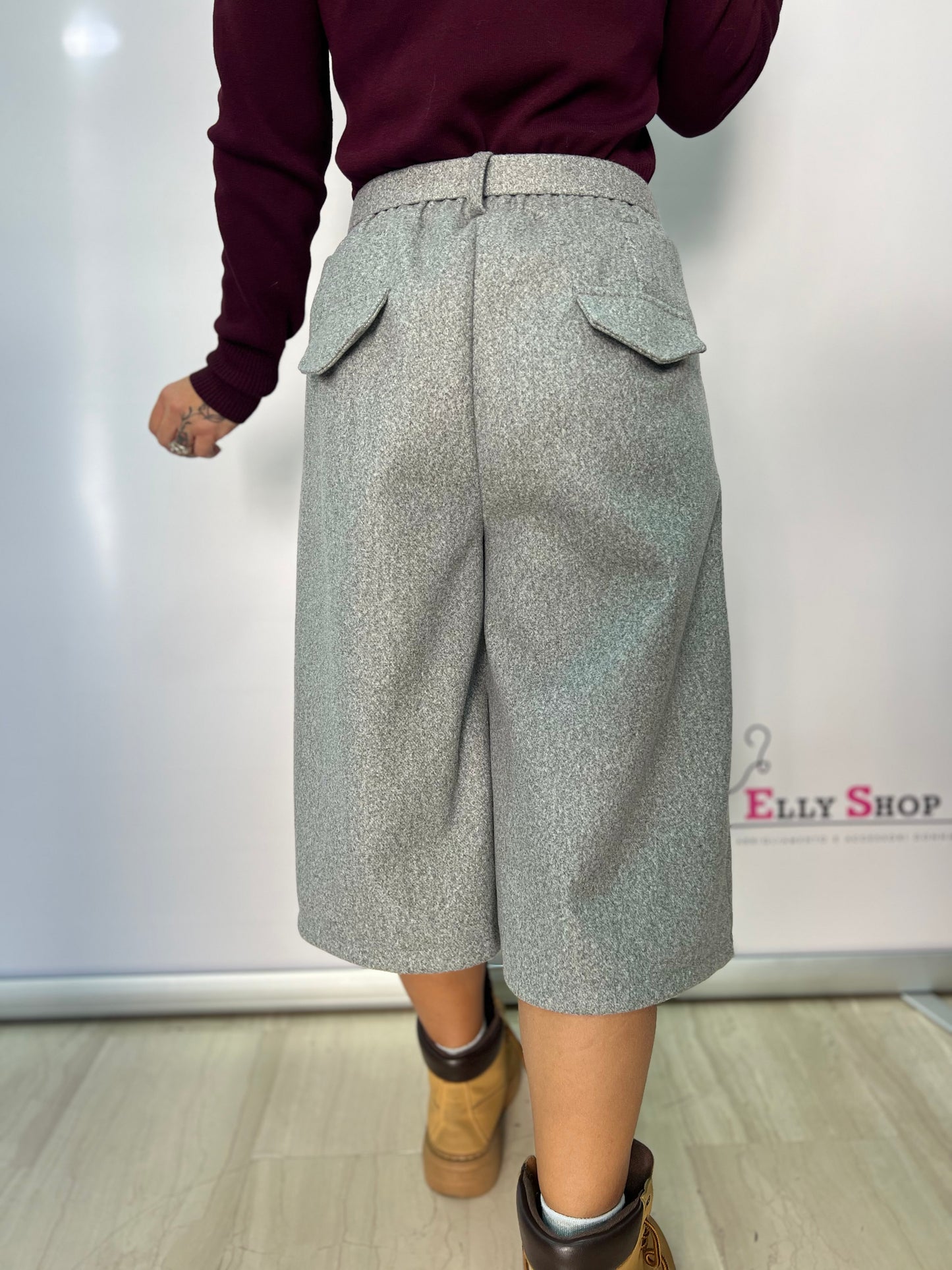 Bermuda donna con cintura elegante