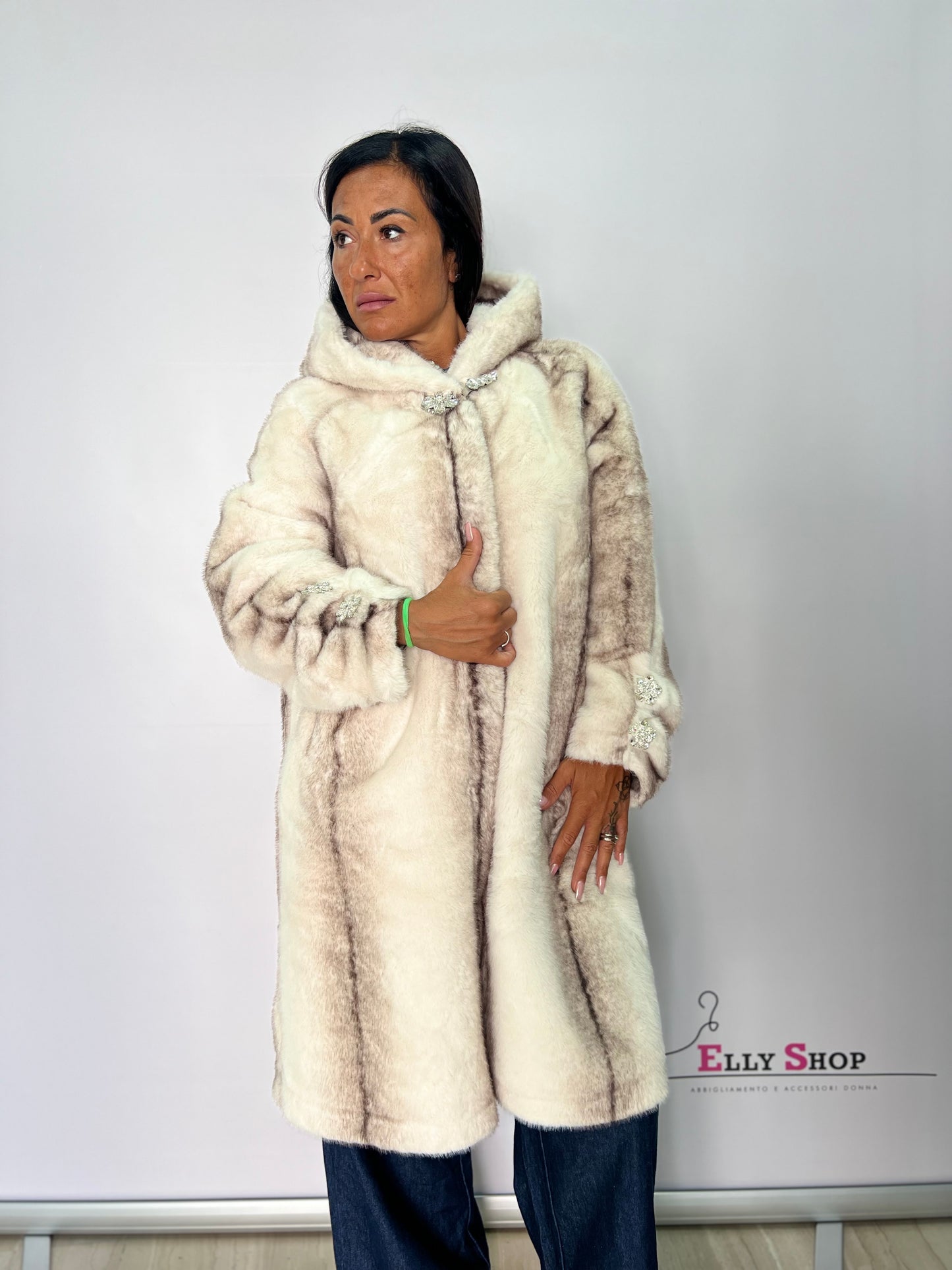 Pelliccia lunga donna con cappuccio in ecopelliccia visone – taglia unica beige o marrone fino alla 46