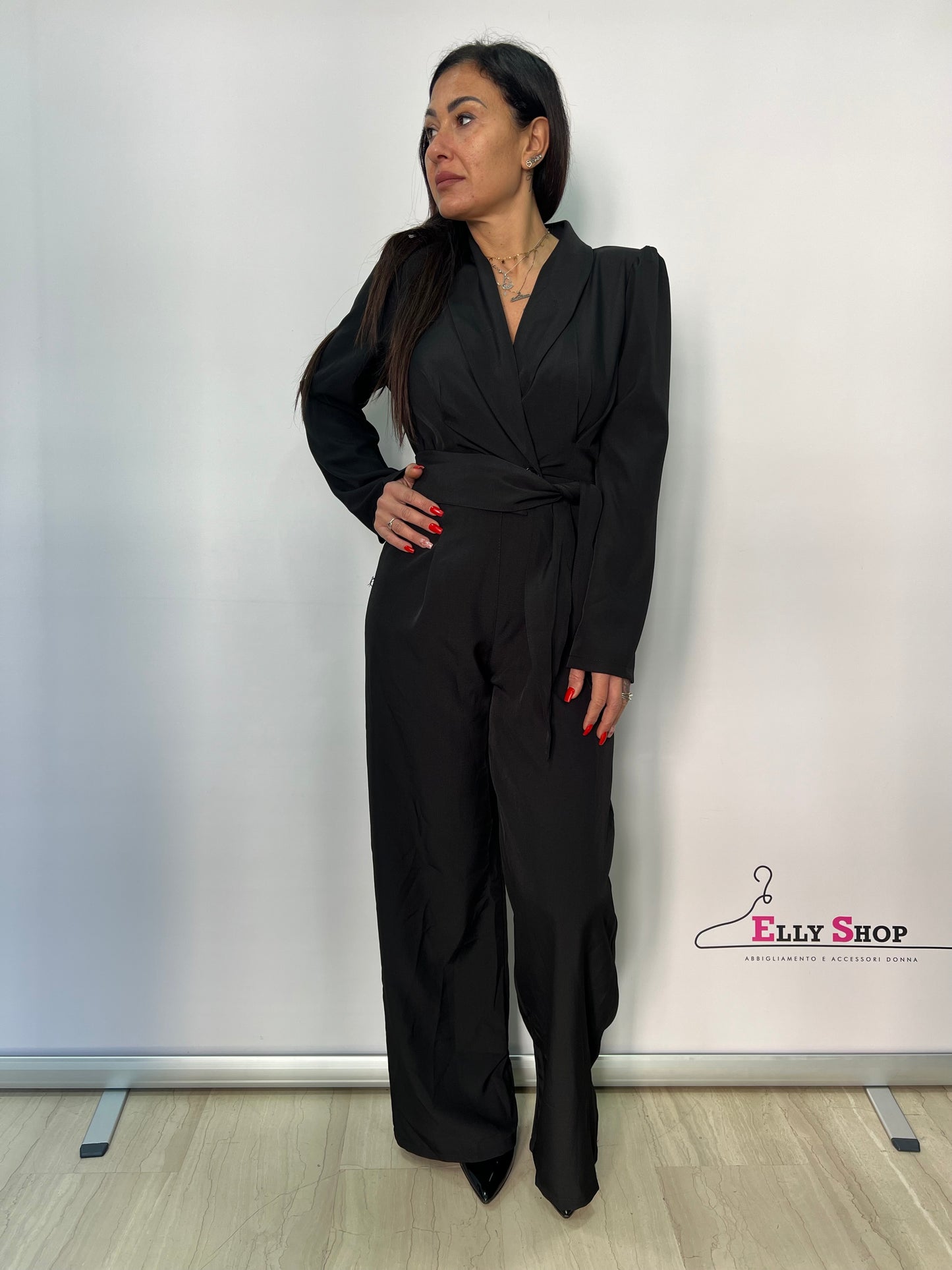 Tuta intera elegante donna con cintura