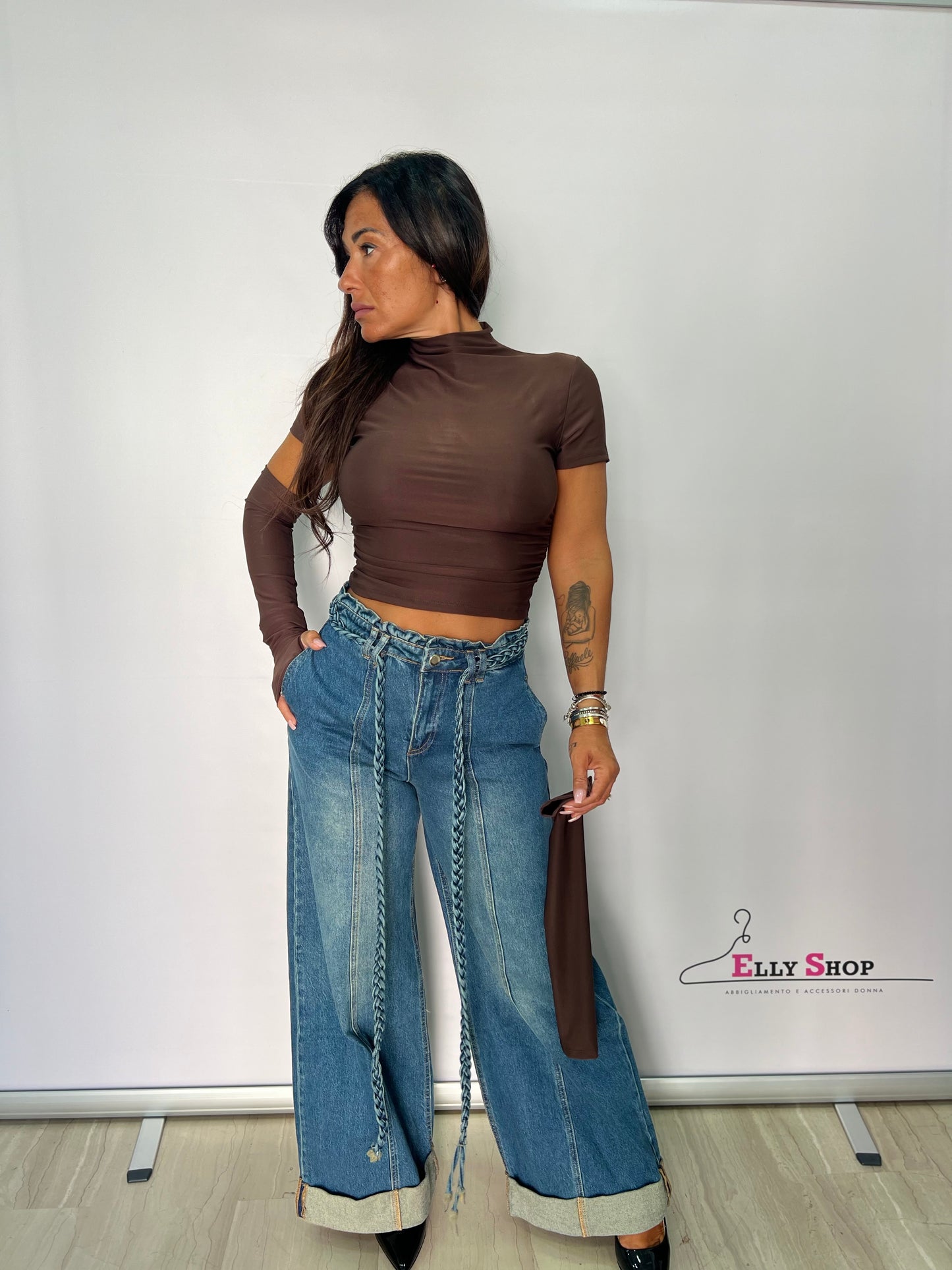Jeans a zampa con corda