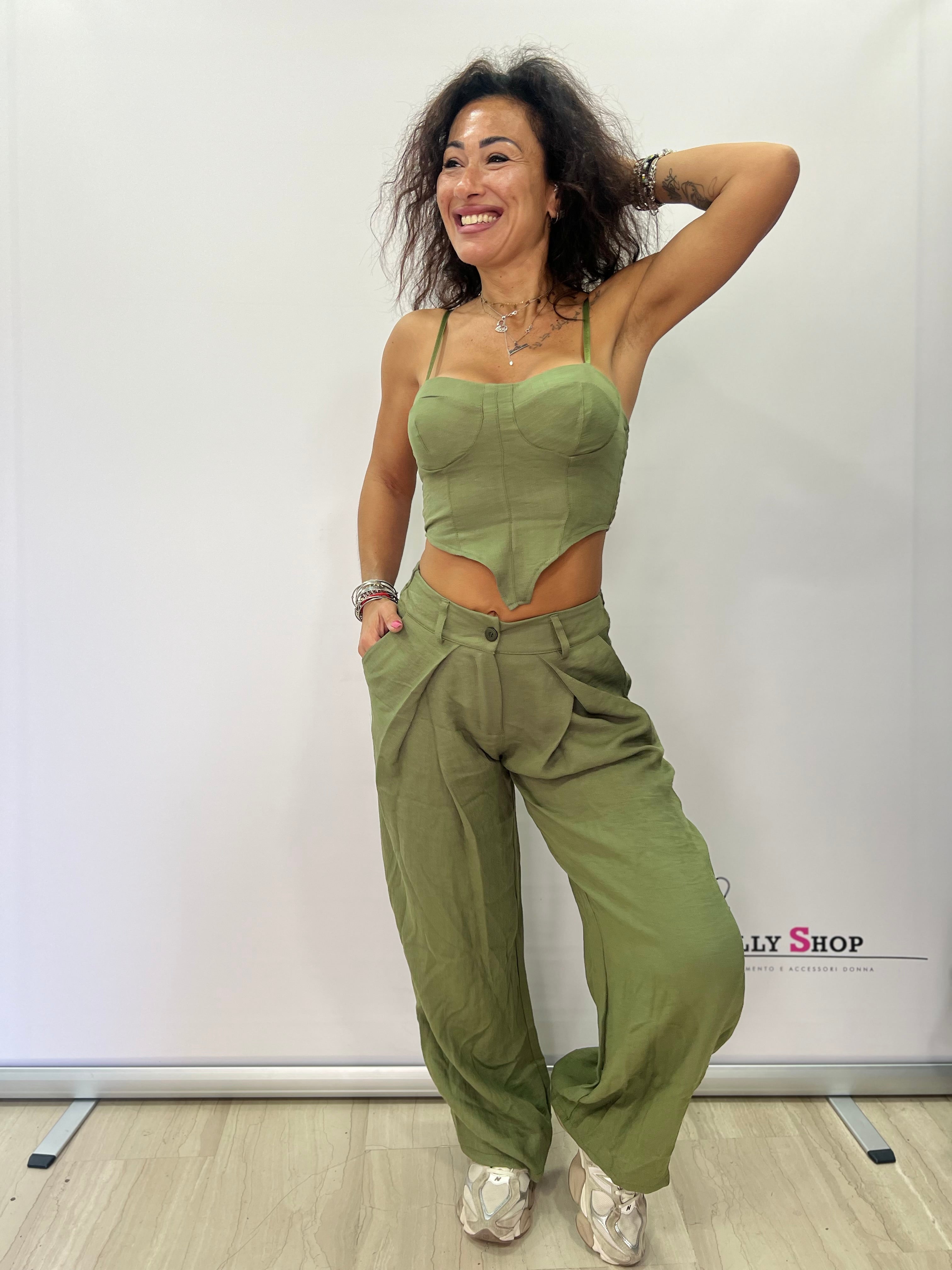 Completo donna corsetto e pantalone palazzo