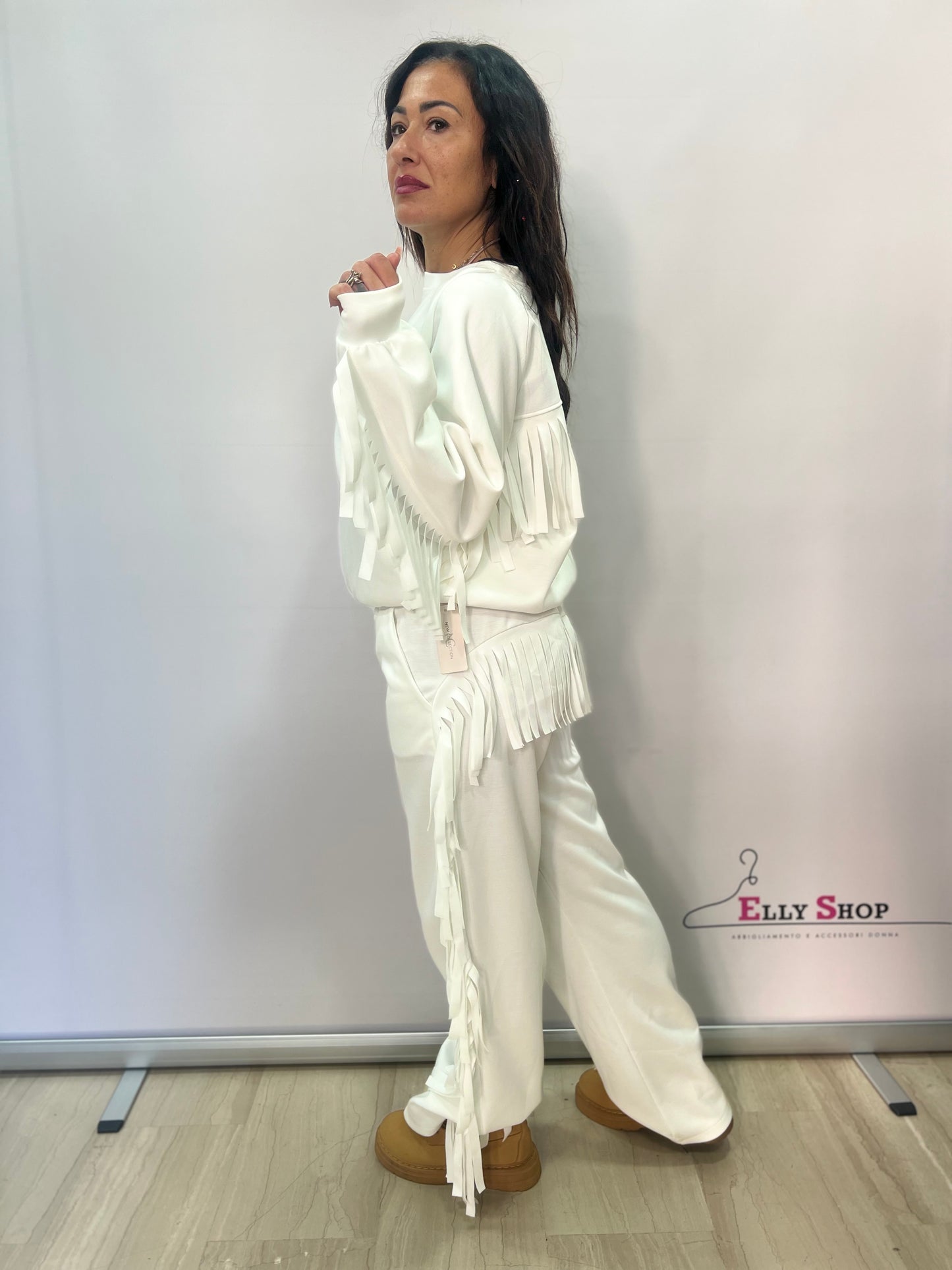 Completo donna con frange moderno