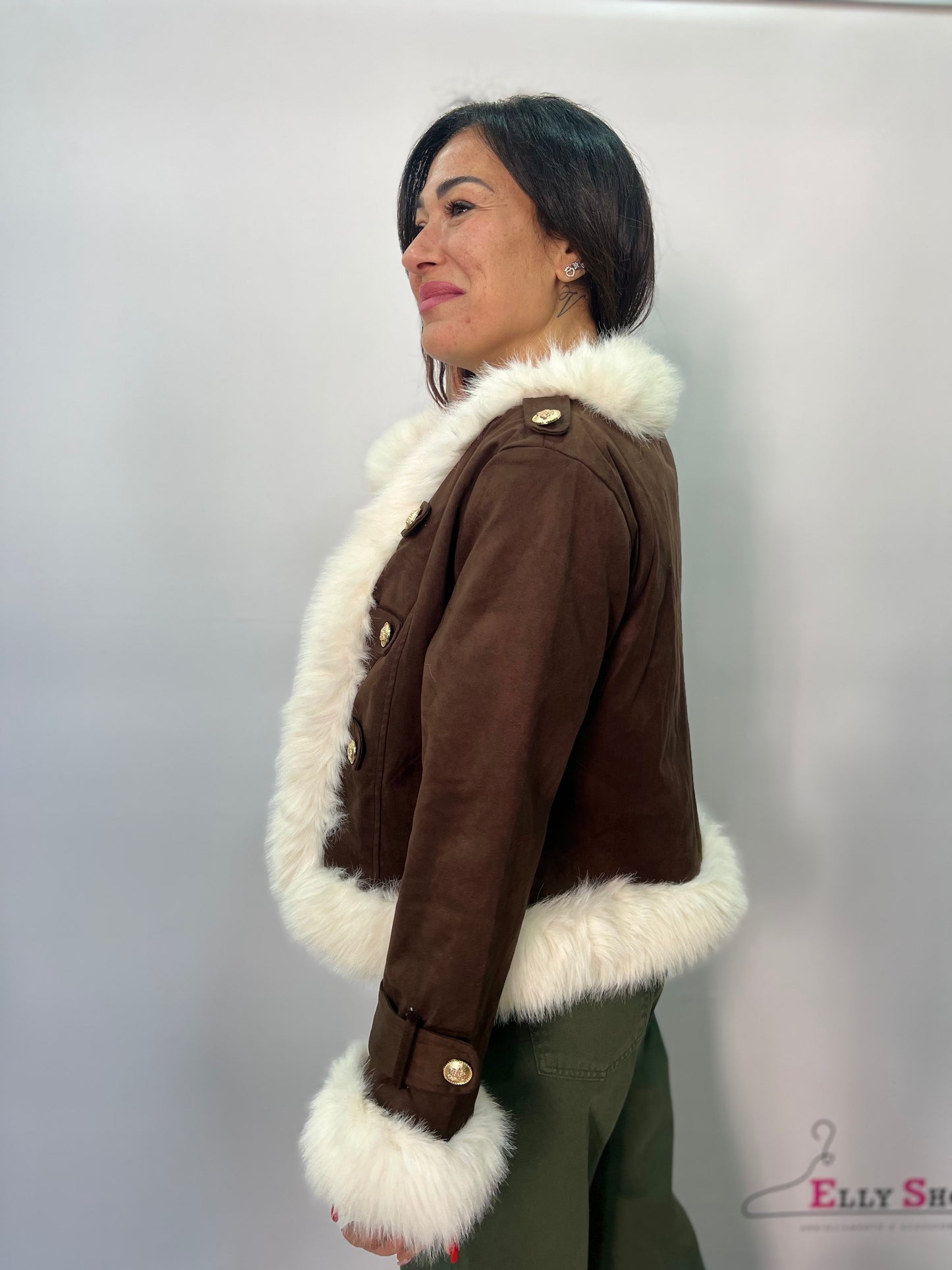 Giacca corta donna con eco pelliccia elegante