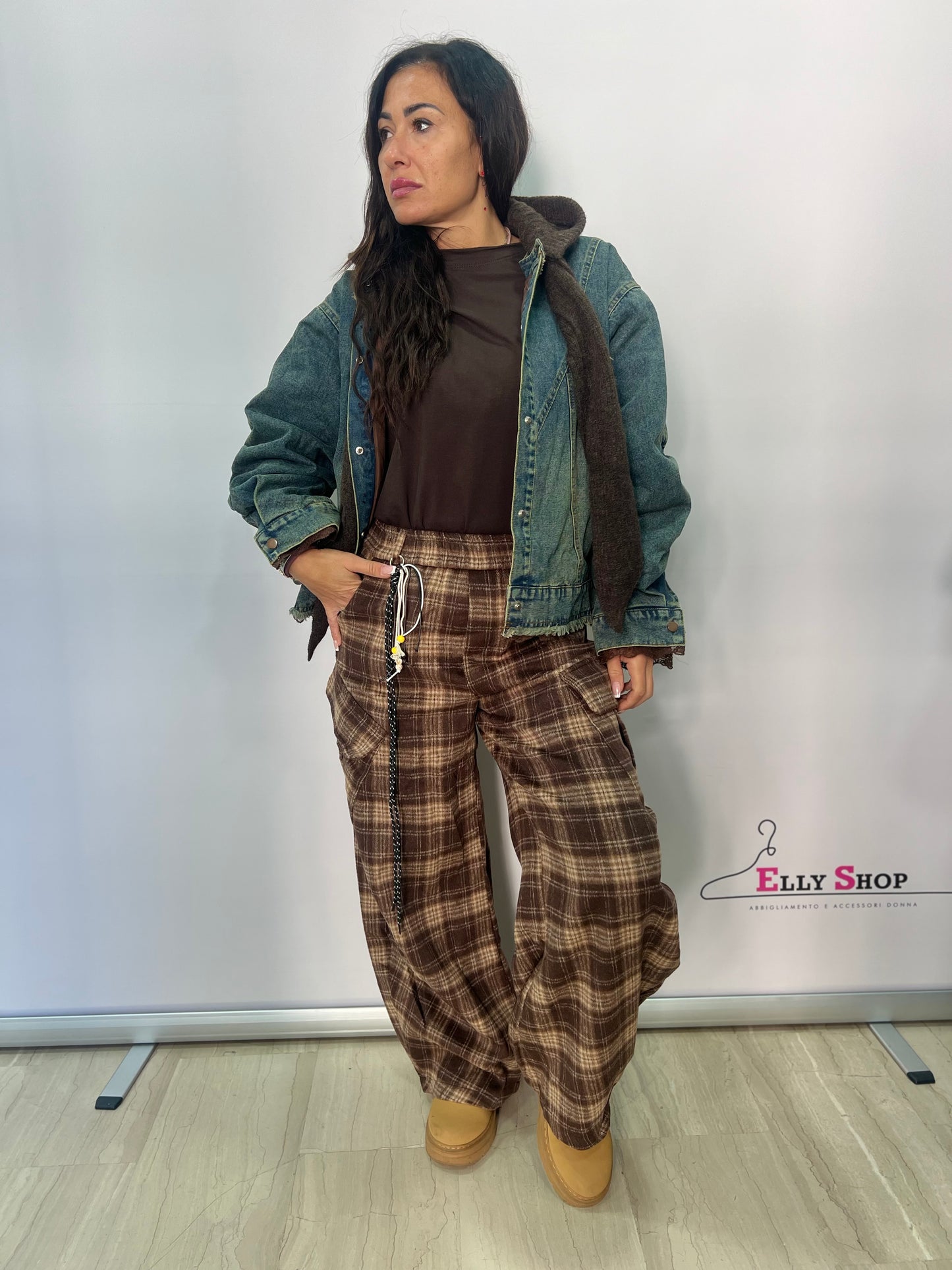 Pantalone cargo donna a quadri marrone