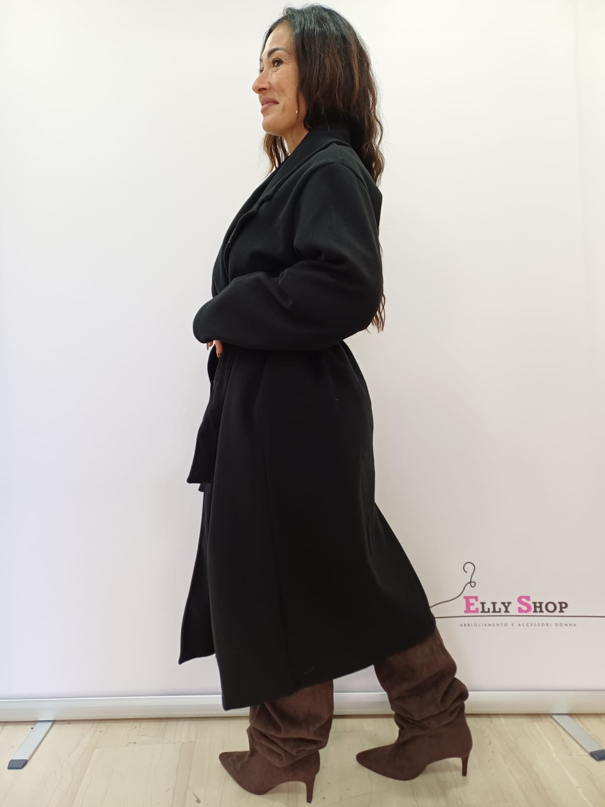 Cappotto lungo donna nero con cintura elegante
