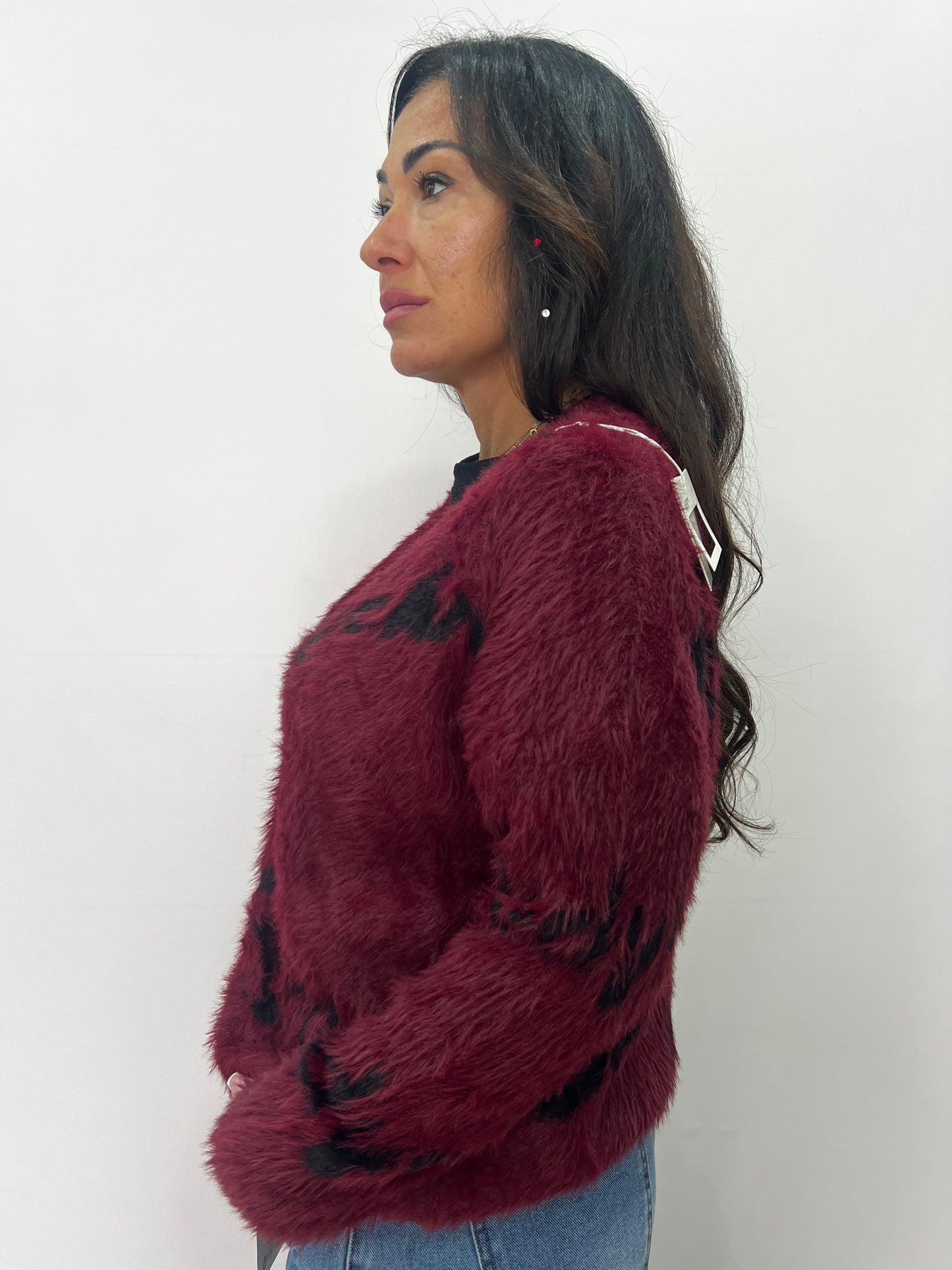 Cardigan peloso donna con scritte a contrasto