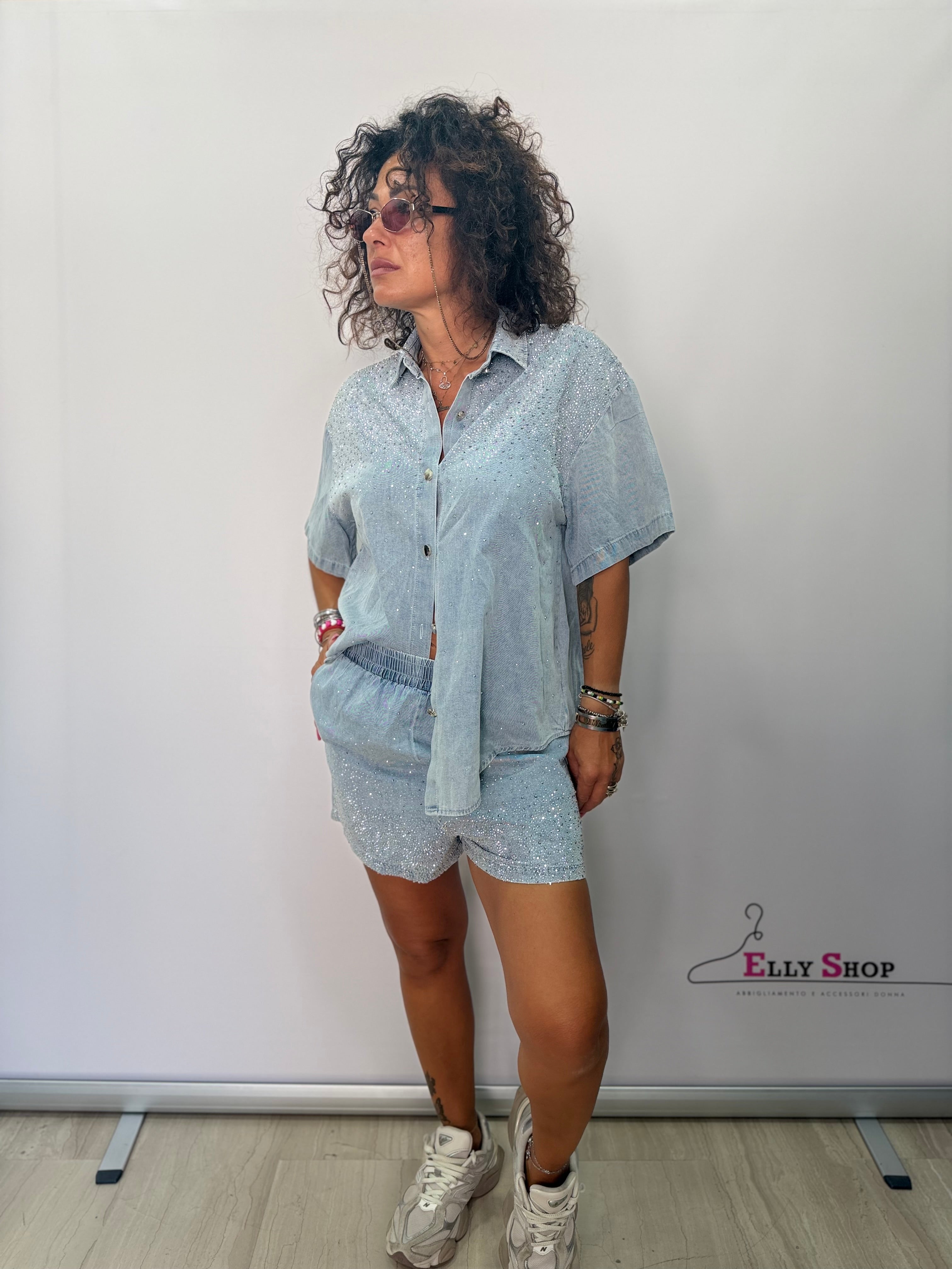 Completo Donna Denim Strass Camicia e Shorts