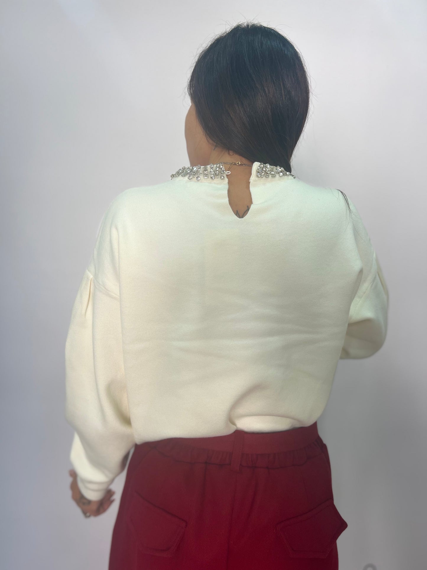 Maglia donna collo gioiello elegante