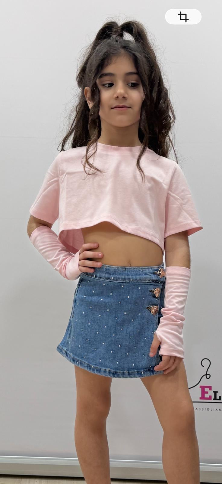 Top crop bambina con manicotti