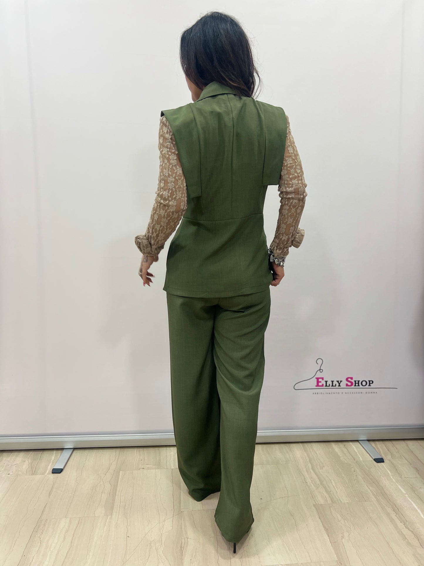 Completo donna elegante gilet e palazzo