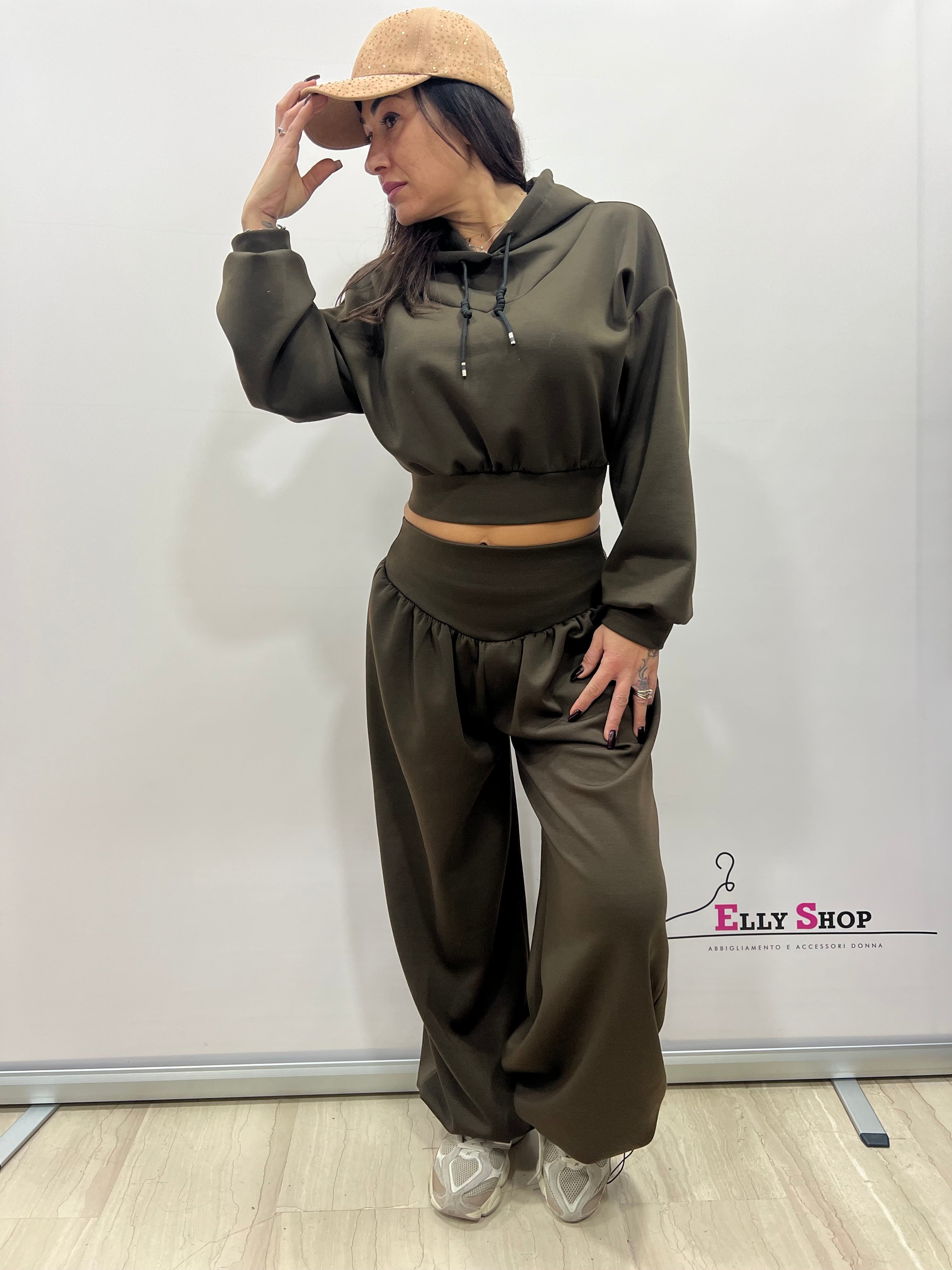 Completo tuta donna felpa e pantalone palazzo