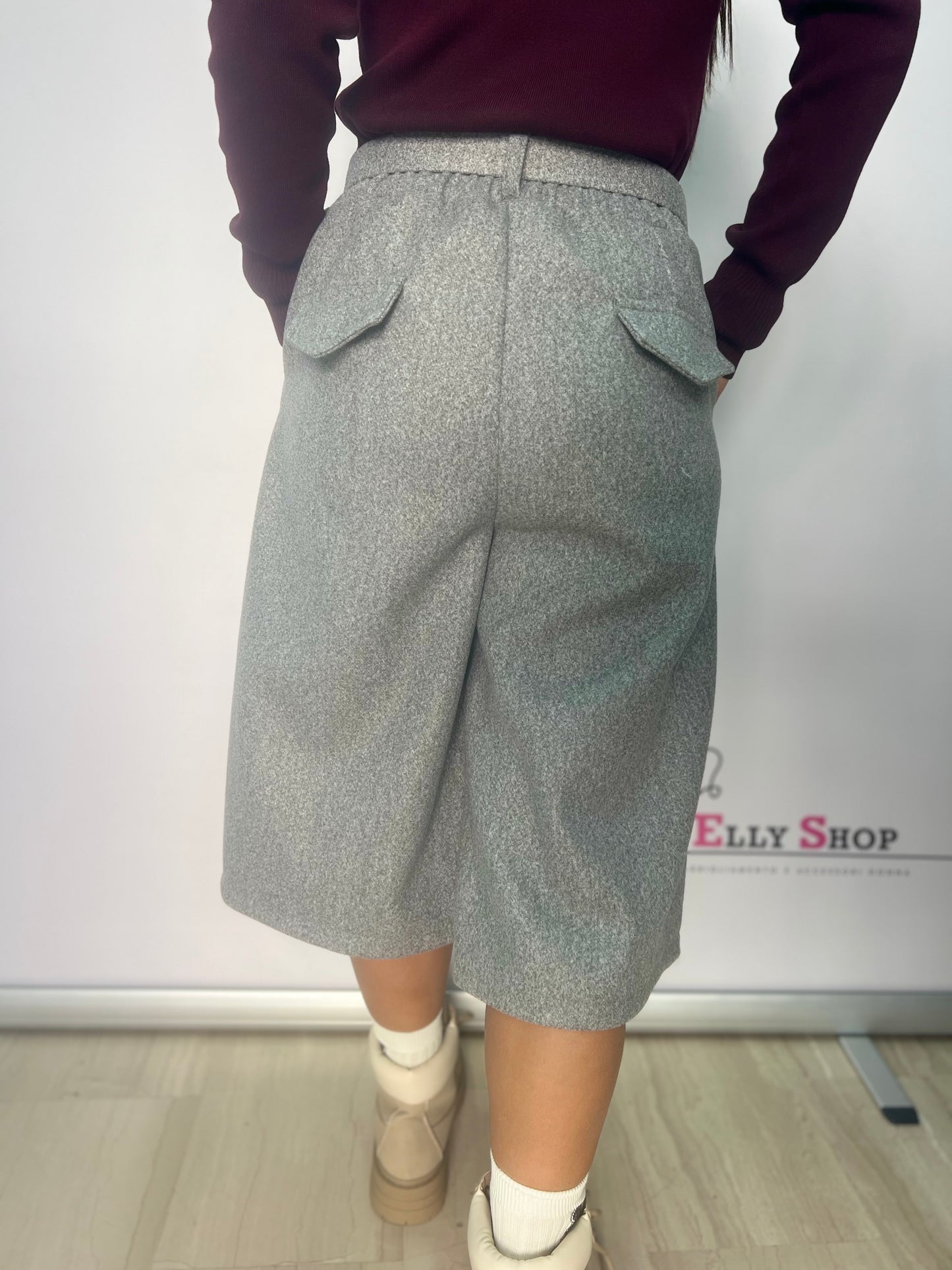 Bermuda donna con cintura elegante