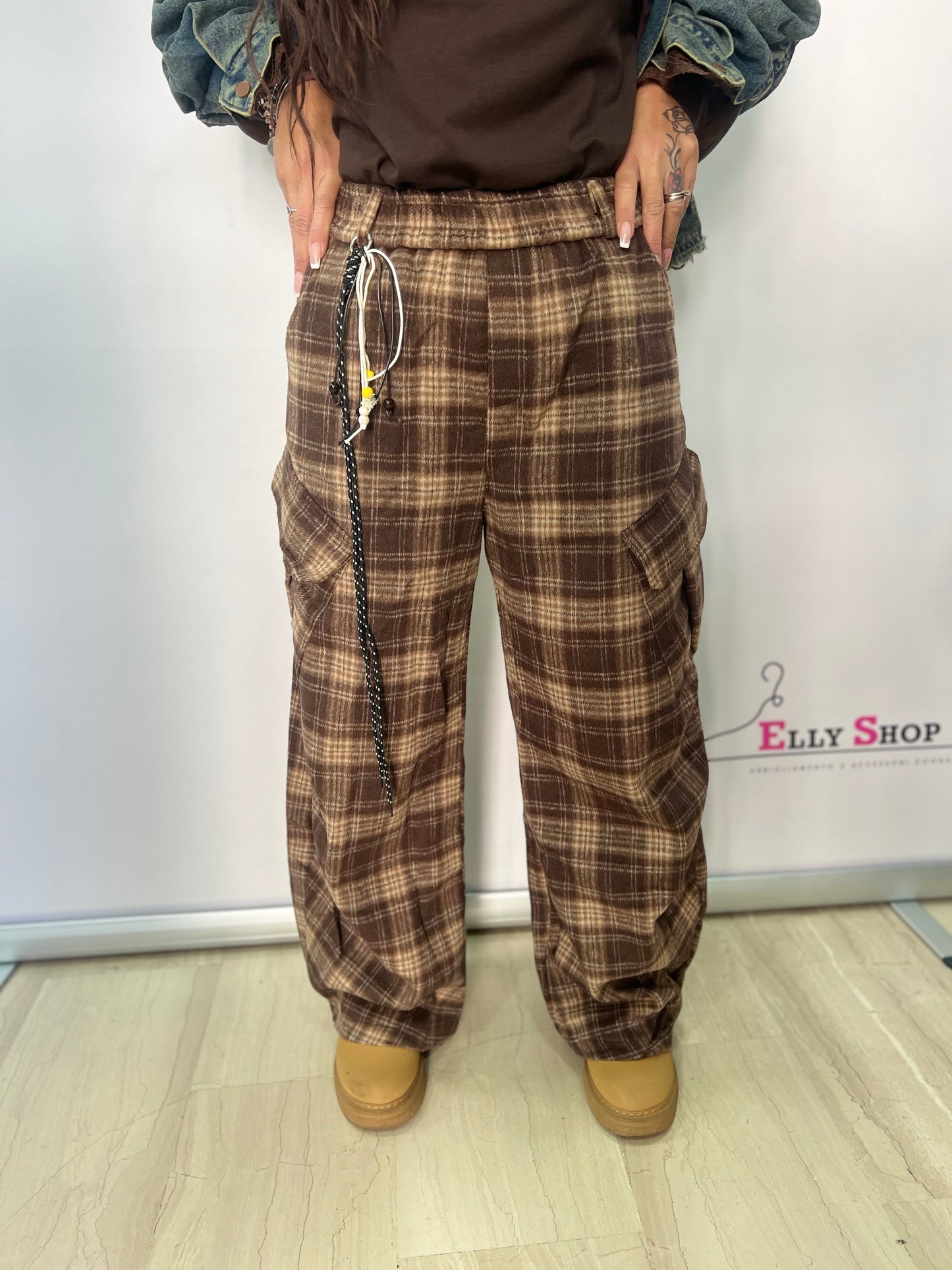 Pantalone cargo donna a quadri marrone