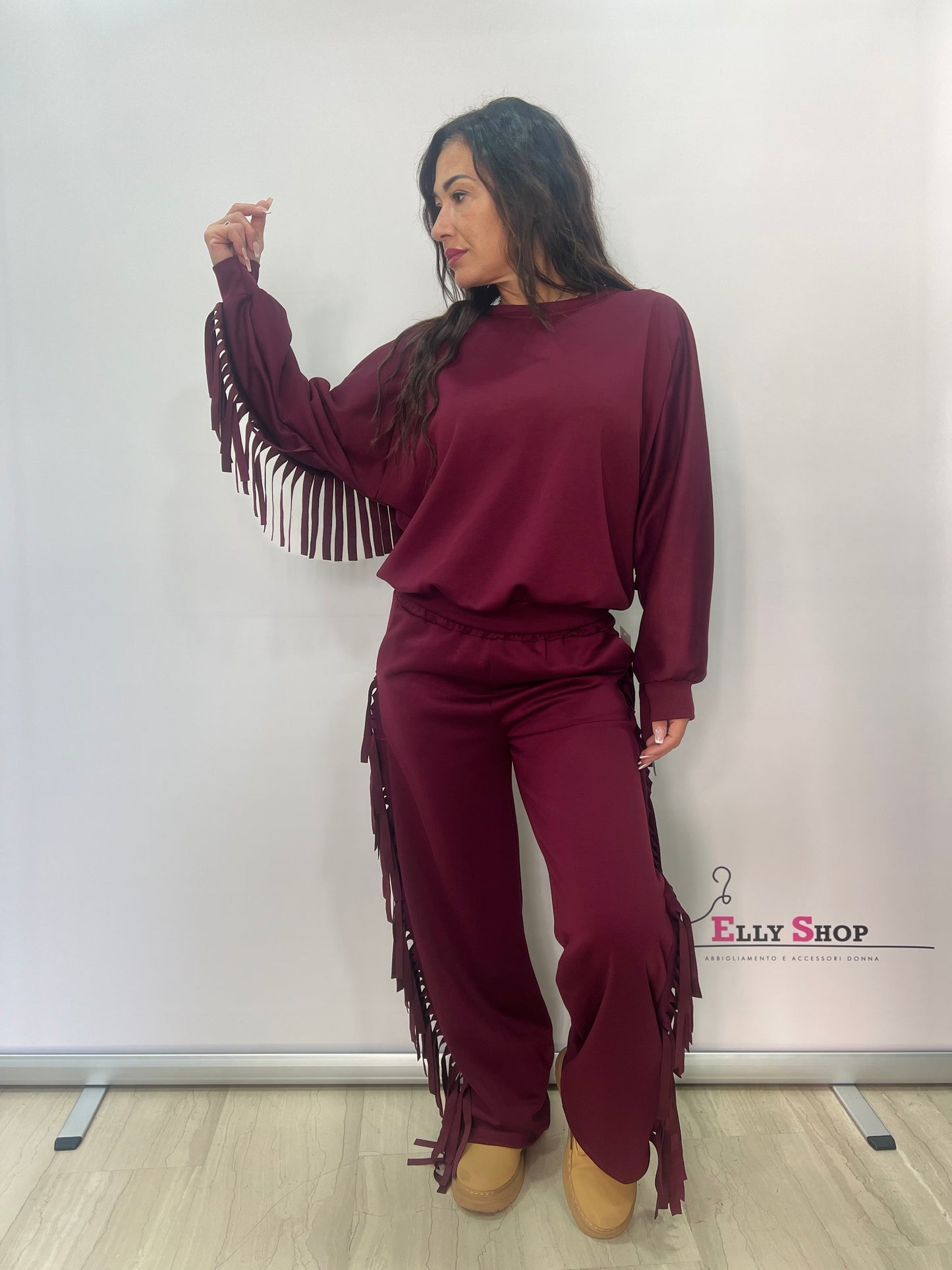 Completo donna con frange moderno