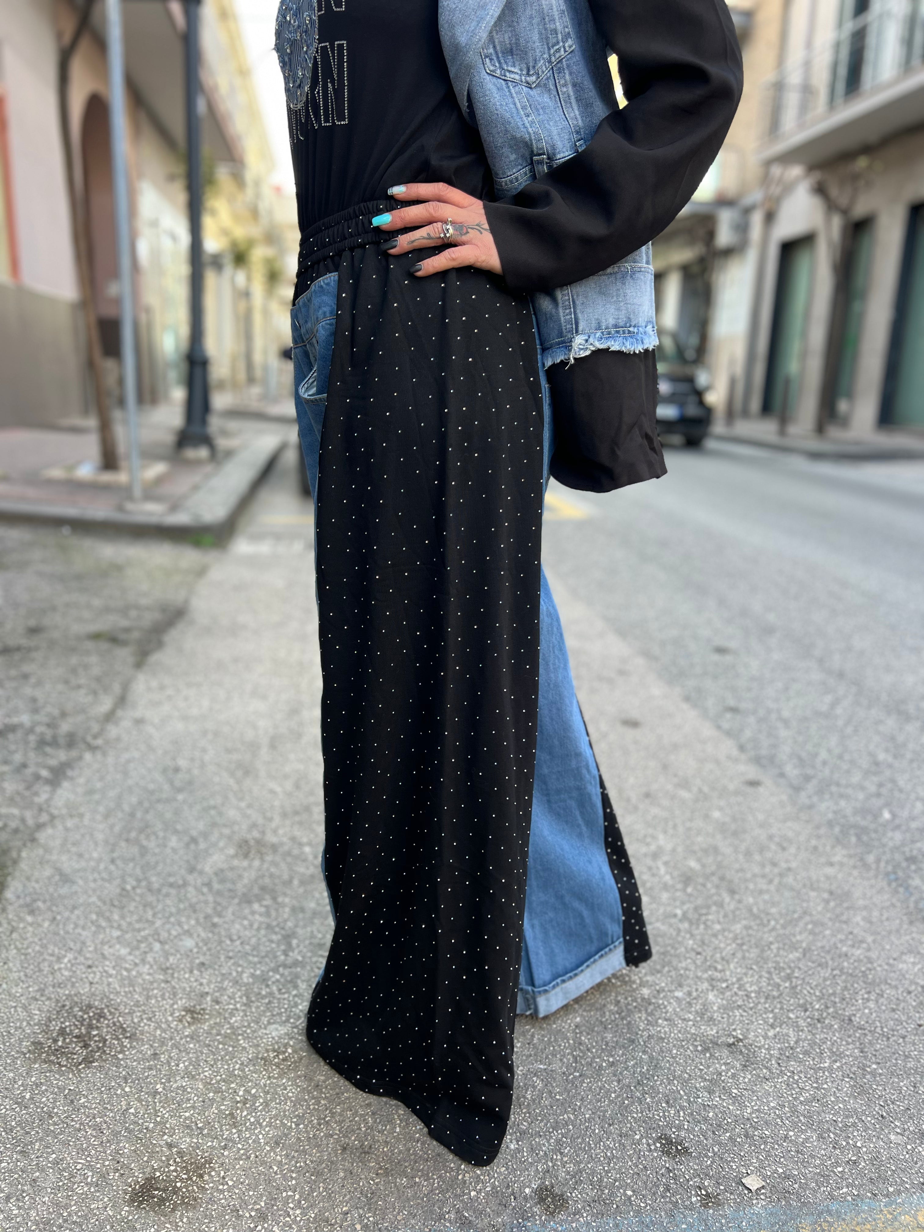 Pantalone jeans e brillantini anche curvy