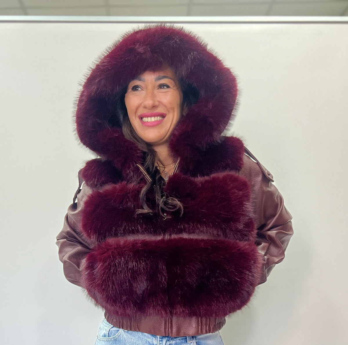 Giubbino Donna Luxury in Ecopelle con Pelliccia e Cappuccio