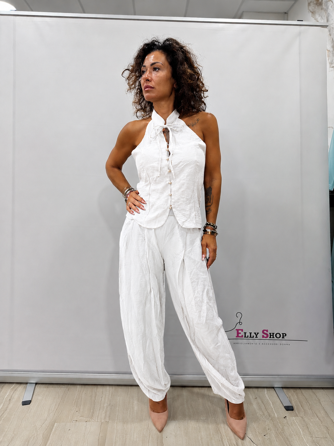Completo Corea Donna Collo Halter con Pantalone Balloon