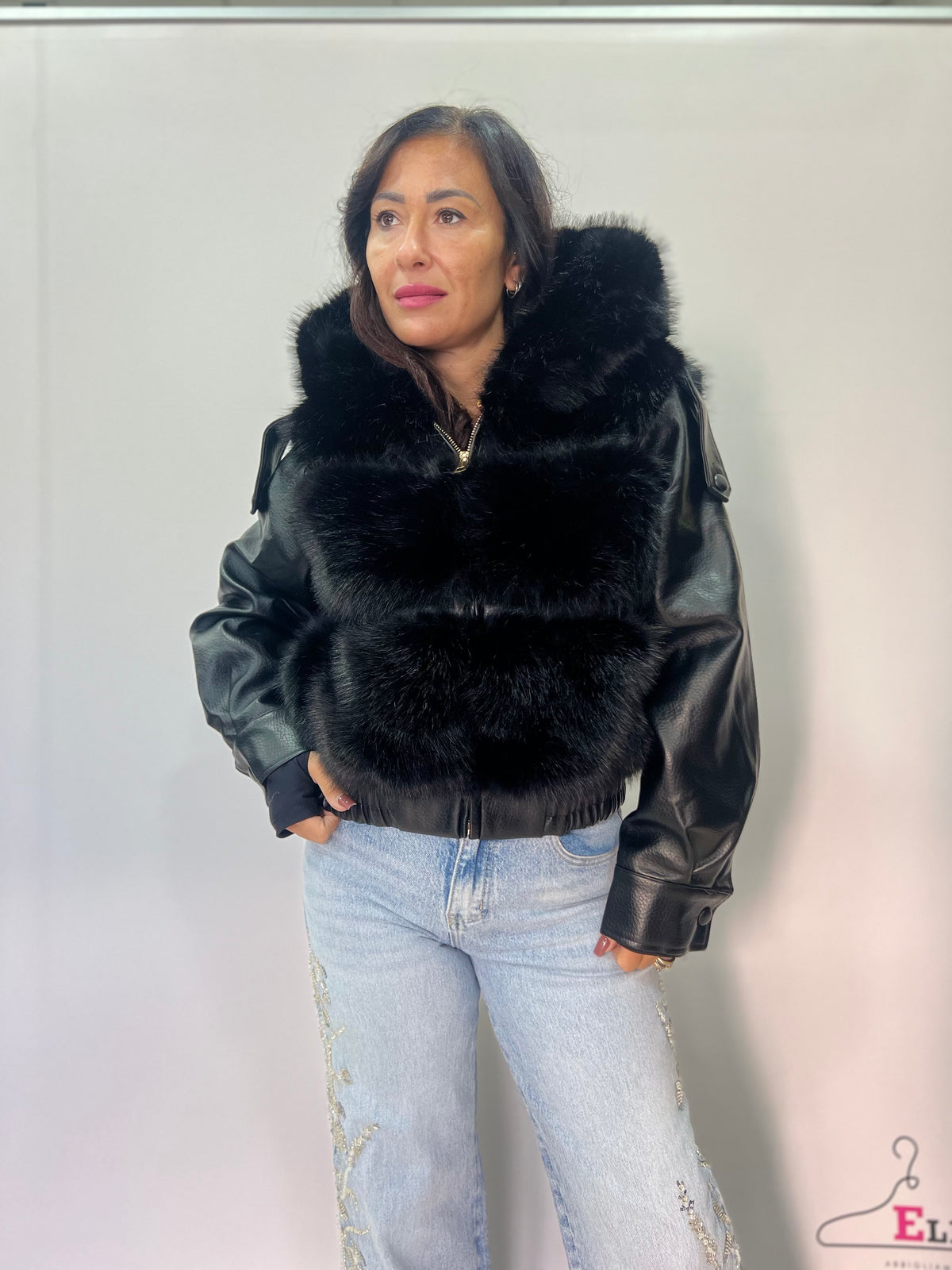 Giubbino Donna Luxury in Ecopelle con Pelliccia e Cappuccio